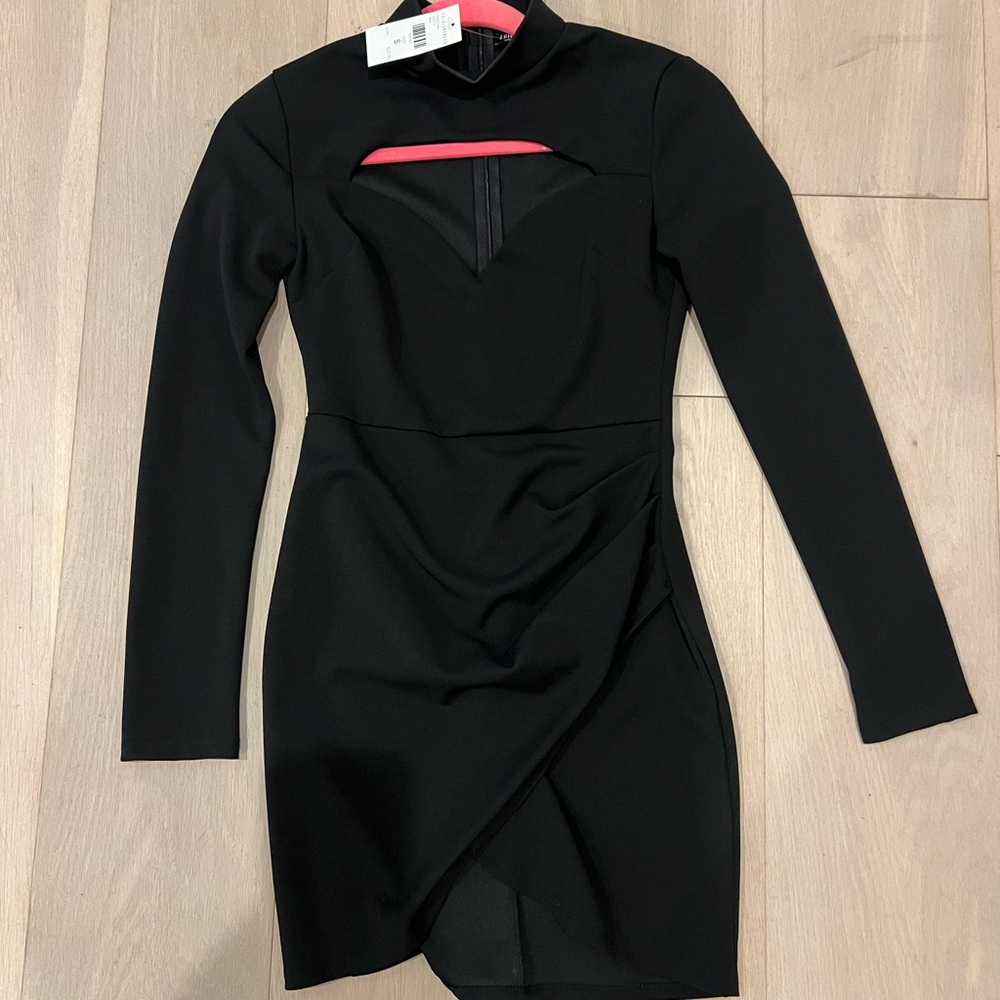 Elegant Black Long Sleeve Dress